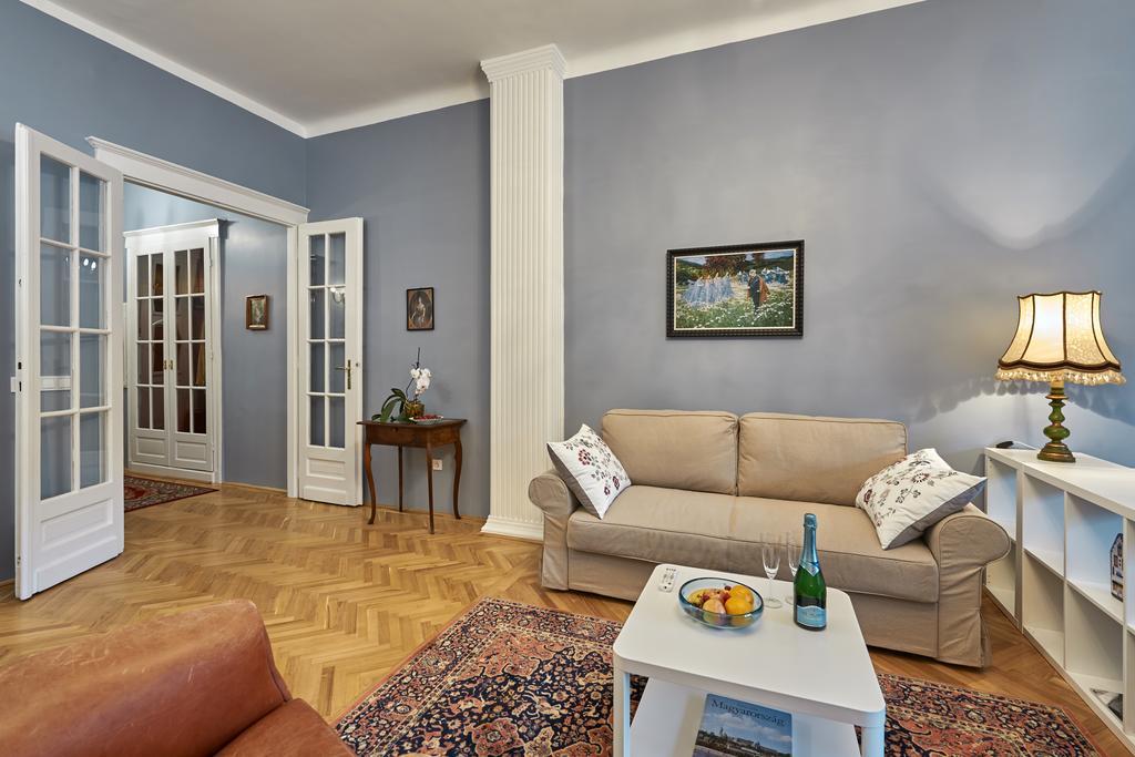 Schieszl 2 Apartmán *